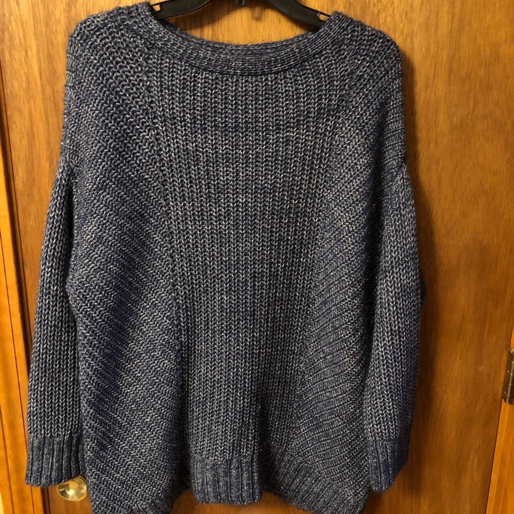 Lou & Grey navy blue oversized sweater